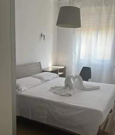 Lejlighed Fuoriporta Affitti Brevi - Borgo Maria Luigia *
